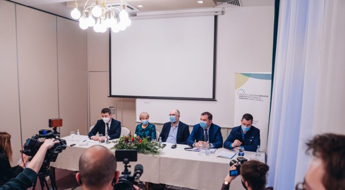 Jelentős támogatást kapott a megyei kórház – Miniszterek látogattak Hargita megyébe