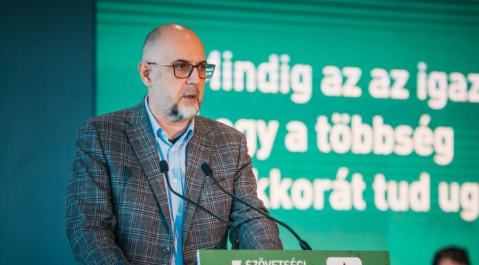 Kelemen Hunor politikai beszámolója a Szövetségi Képviselők Tanácsának ülésén